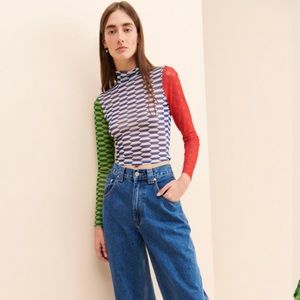 Lisa Says Gah Ana Mesh Turtleneck